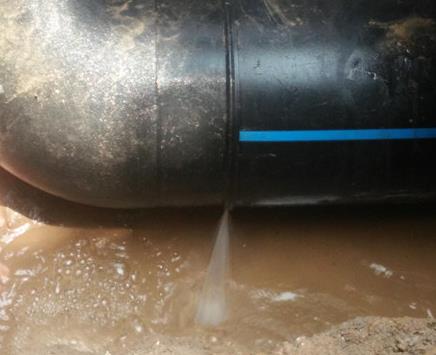 潮安楼顶渗水维修公司为大家分享下潮安卫生间漏水维修修补技术!